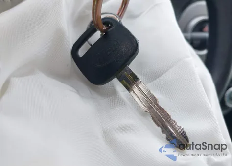 2012 Toyota Yaris L из США, поврежденный, VIN JTDKTUD32CD519804